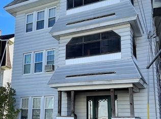 21 Alvord Ave, Chicopee, MA 01020