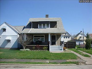 1st image of 3917 E 41st St