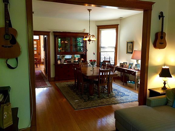 2nd image of 2643 N Whipple St #2