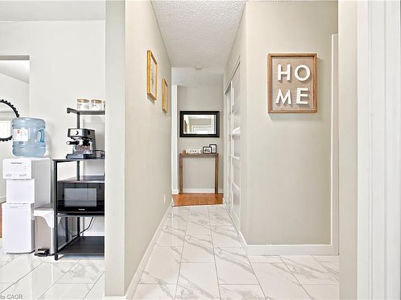 4th image of 175 Siebert Ave #9