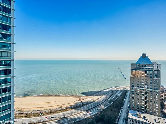5th image of 950 N Michigan Ave #31D
