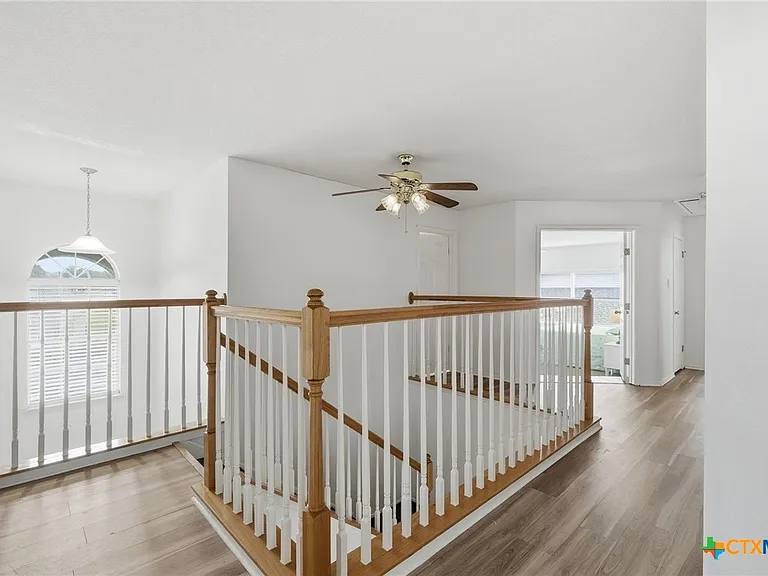 1410 Katie Lynch Dr — Photo 15