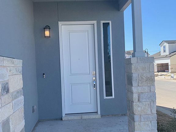 3rd image of 2211 Vino Dulce Dr