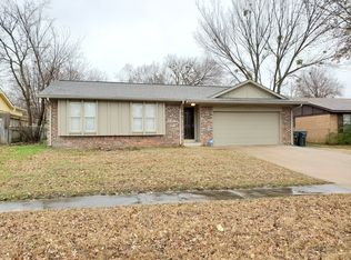 1918 S Oklahoma St, Sapulpa, OK 74066