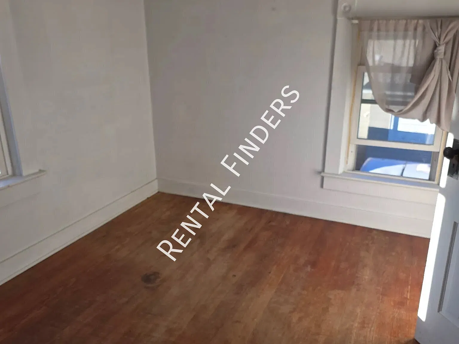 2 bed, $1,045 — Photo 2