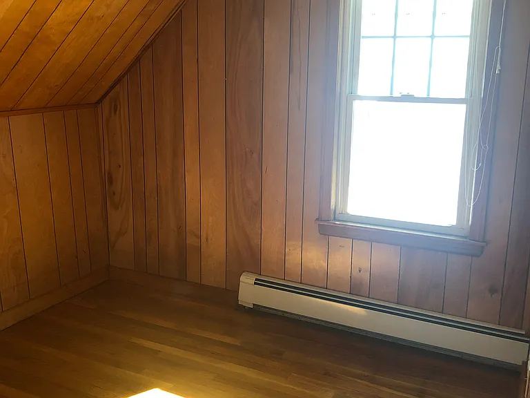 160 Lincoln St — Photo 10