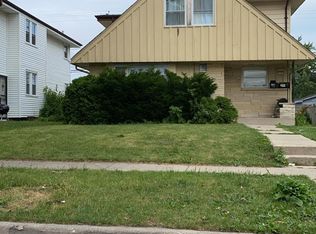 5730 N 99th St, Milwaukee, WI 53225