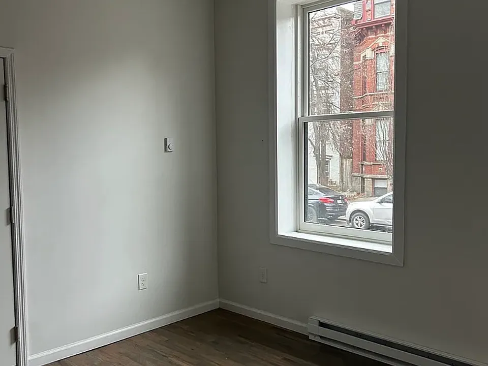 346 Madison Ave #2