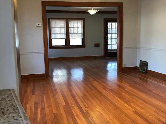 5th image of 4500 Fairmount Ave