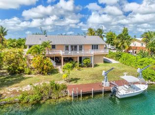 16860 Driftwood Ln, Sugarloaf Key, FL 33042