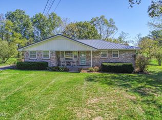 131 Circle Dr, Surgoinsville, TN 37873