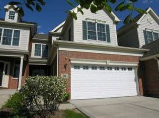 51 Harborside Way, Hawthorn Woods, IL 60047