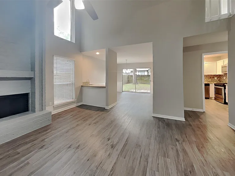 6 W Lance Leaf Rd — Photo 2
