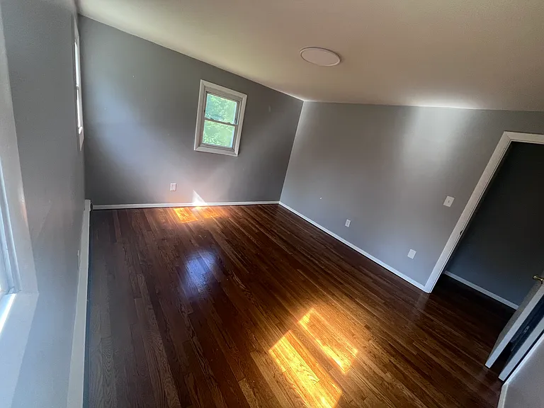 250 Mansion Rd #250 — Photo 8
