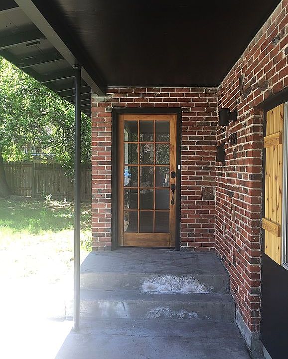 2nd image of 1321 S Cleveland St