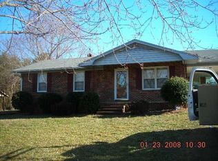 2107 Wagon Wheel Rd, Reidsville, NC 27320