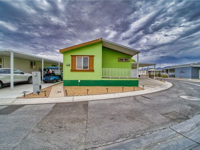320 Riviera Dr, Pahrump, NV, 89048