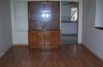 4th image of 2218 W De Ovan Ave