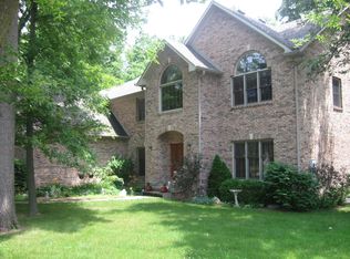 1583 S Jeanne Ct, New Palestine, IN 46163