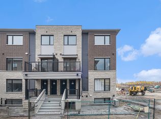 801 Glenroy Gilbert Dr #12, Ottawa, ON K2J 5R6