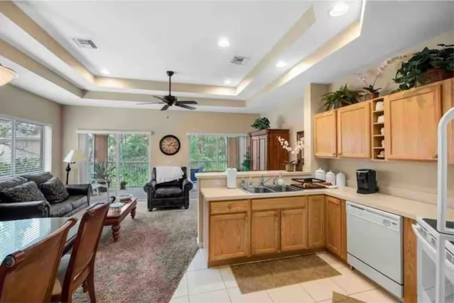 2 bed, 2.5 bath, $4,528 — Photo 1