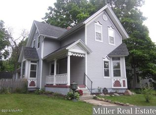 233 E Thorn St, Hastings, MI