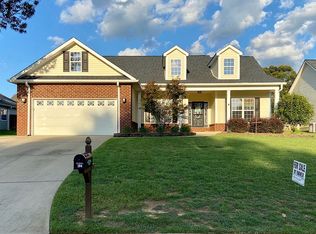 104 Blackstone Ct, Kathleen, GA 31047