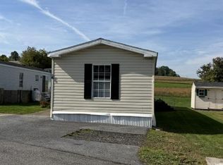 6 Green Acres Rd, Kutztown, PA 19530