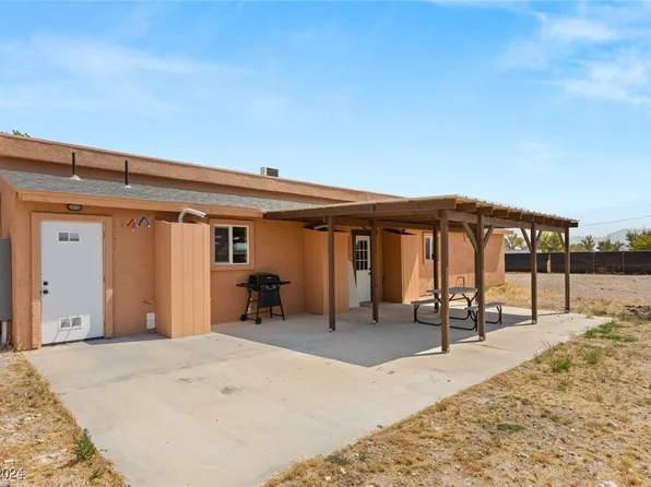 101 S Royalite St, Sandy Valley, NV 89019