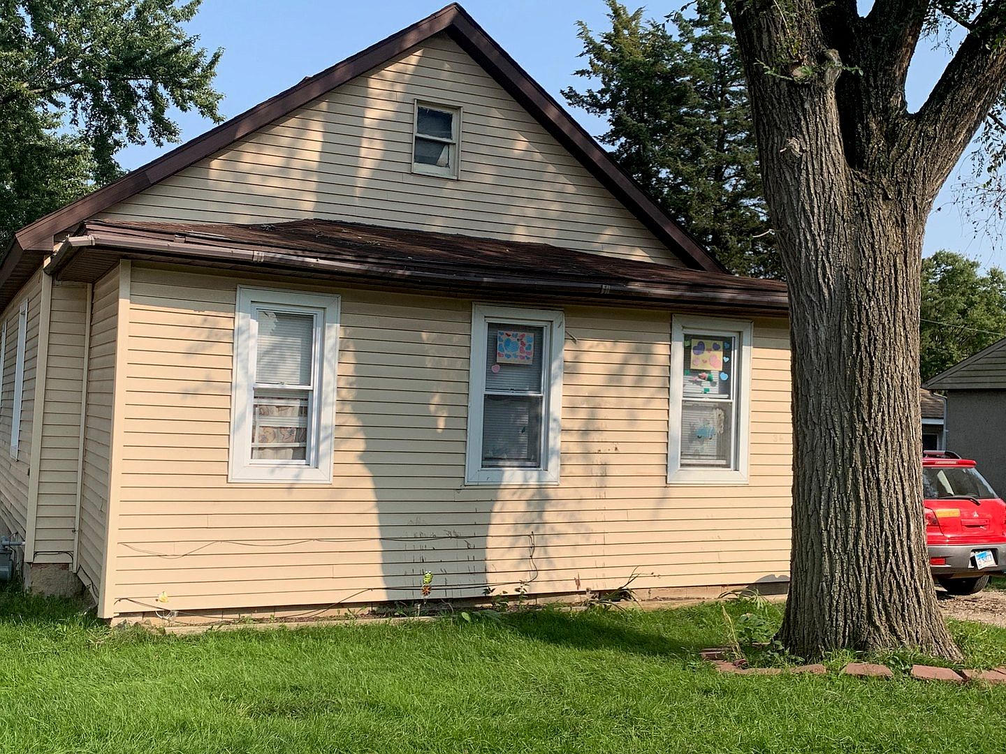 1536 Sobieski St La Salle Il 61301 Zillow