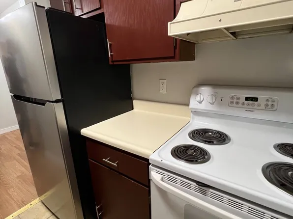 13 N College St, Schenectady, NY