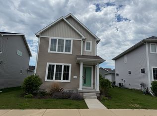 616 Sugar Maple Ln, Verona, WI 53593