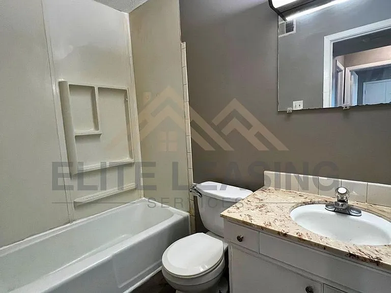 3310 SW 7th St — Photo 7