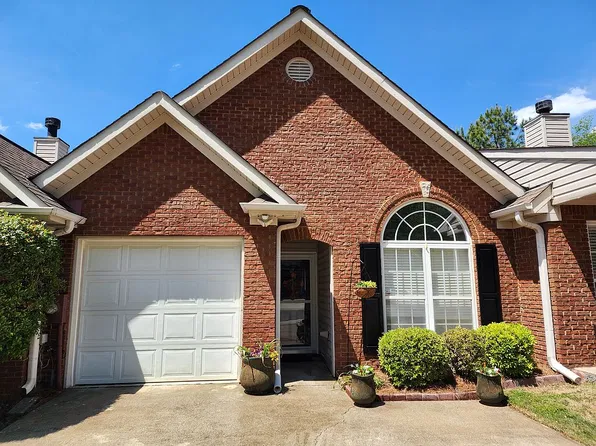 185 Hayesbury Ct, Pelham, AL 35124