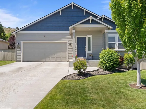 2010 S Kellogg Pl, Kennewick, WA 99336