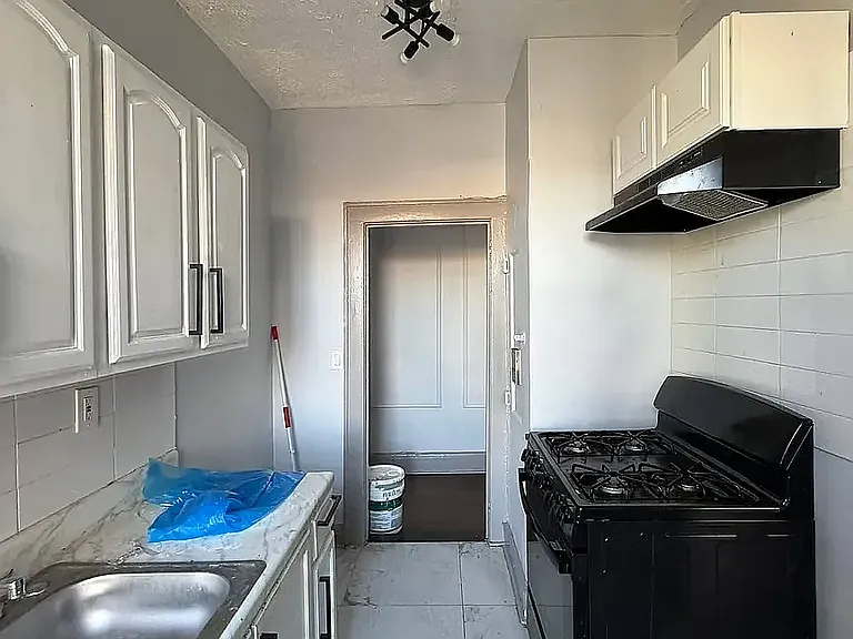 716 Arlington Ave #4D-5A — Photo 10