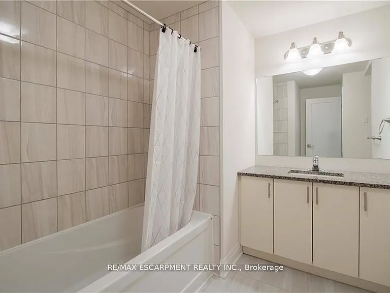 2 Willow St #44 — Photo 14