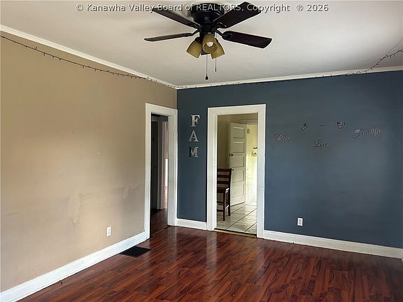 4th image of 5528 Toledo Ave