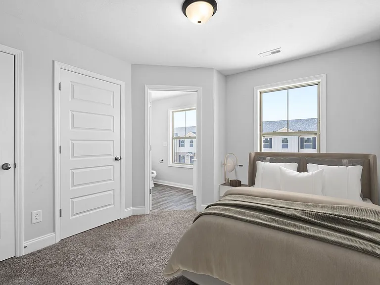 360 Luxury Townhomes — Photo 30