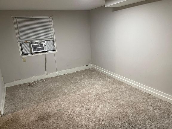 4th image of 3510 Jones St APT 1