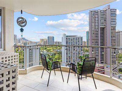 469 Ena Rd APT 2209, Honolulu, HI, 96815
