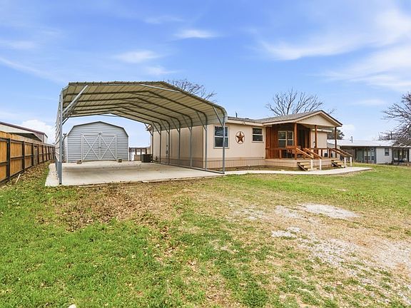 3rd image of 1919 Eastside Lake Rd