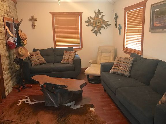 4th image of 158 Sherwood Dr