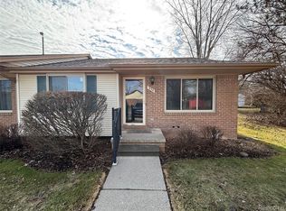 334 Fairgrove St, Romeo, MI 48065