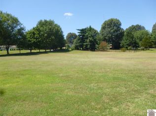 3955 Old Mayfield Rd, Paducah, KY 42003