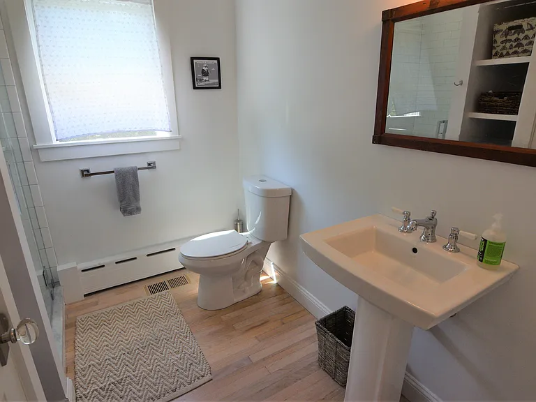 197 Coggeshall Ave — Photo 32