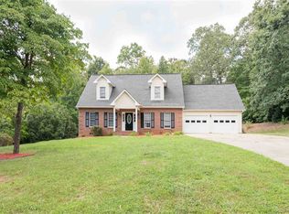 201 Shepherds Creek Cir, Rutherfordton, NC 28139