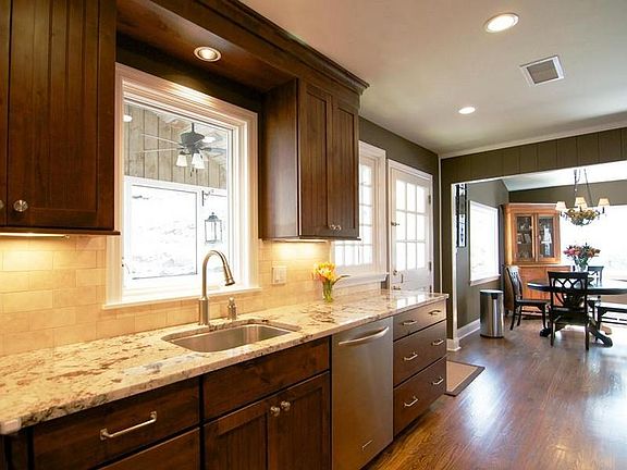 Kitchen to Dining Room