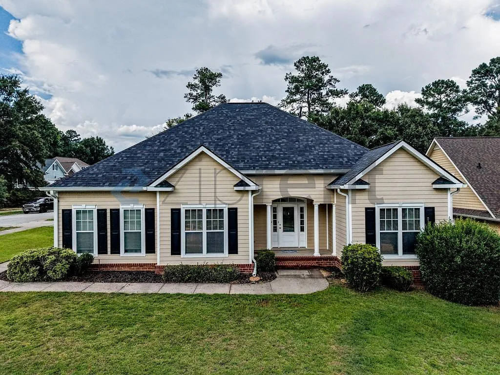 Middleton @ Riverwood — Photo 1