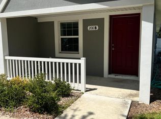 208B Forest St, Fruitland Park, FL 34731